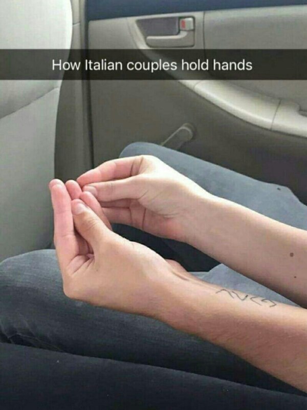 мем итальянский жест, мем как итальянцы, как итальянцы делают это, делай как итальянец, жест итальянца, сомкнутые пальцы жест, сомкнутые пальцы мем