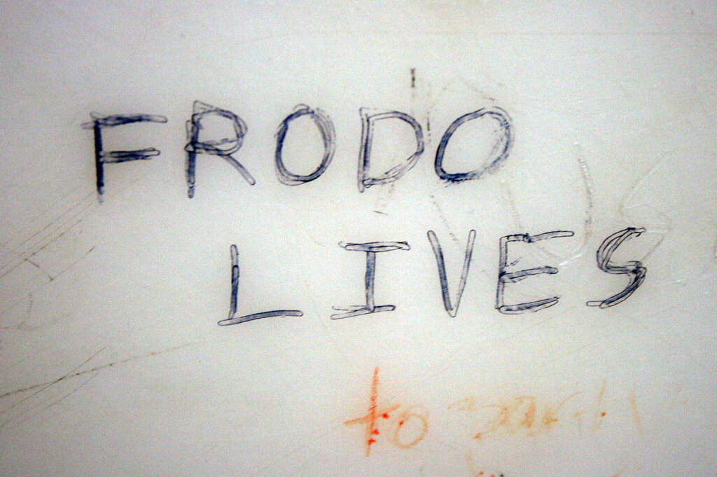 Фродо жив