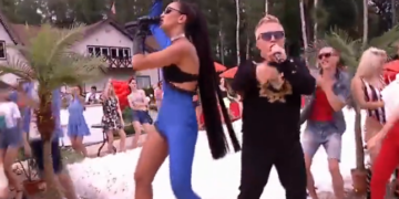 Бузова и Витя АК