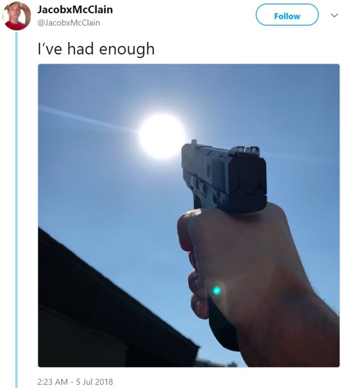Пистолет против солнца