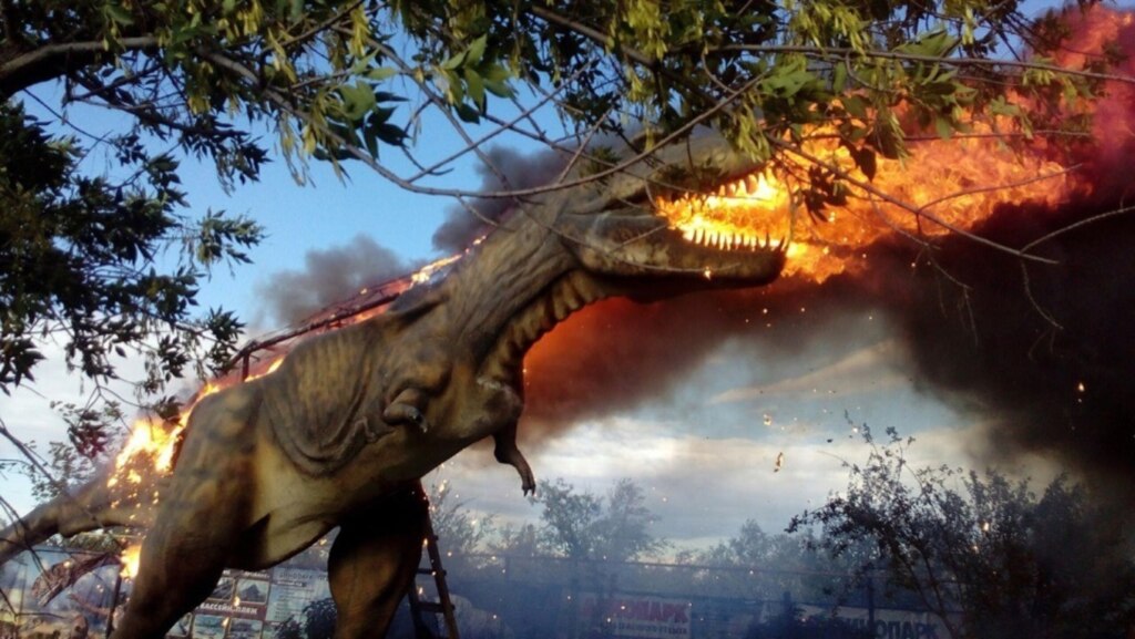 Огнедышащий динозавр в Башкортостане3