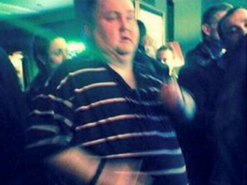 танцующий мужик