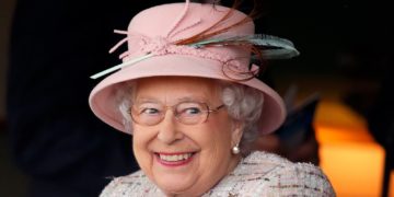 Королева Елизавета II умрет 5 января