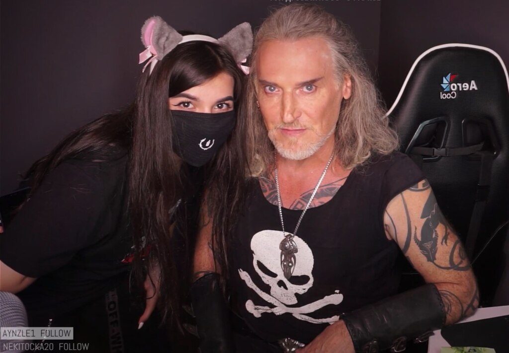 Фистинг экстремалды Ауылда үйдегі төсекте секс