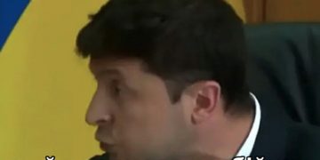 Выйди отсюда, разбойник - мем с Зеленским