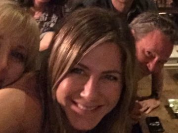 Дженнифер Энистон инстаграм