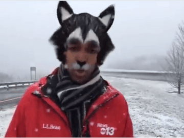 журналист включил виртуальную маску