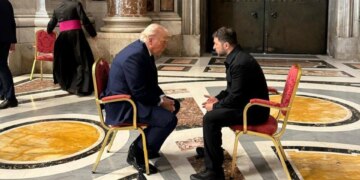 Зеленский с Трампом и Макроном